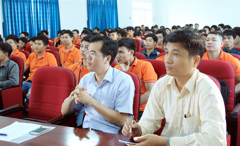 sinh viên 