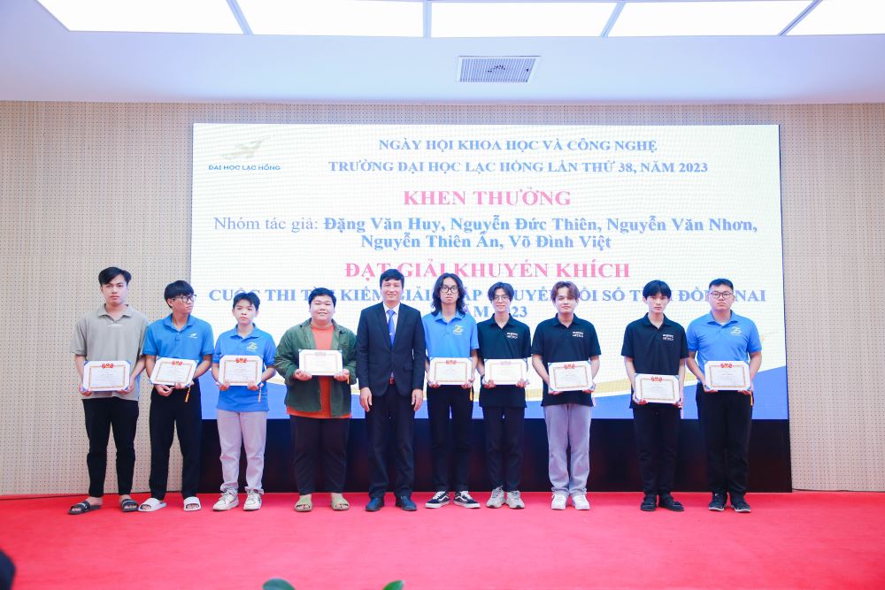 Ngày hội khoa học Công nghệ Lạc Hồng lần thứ 38