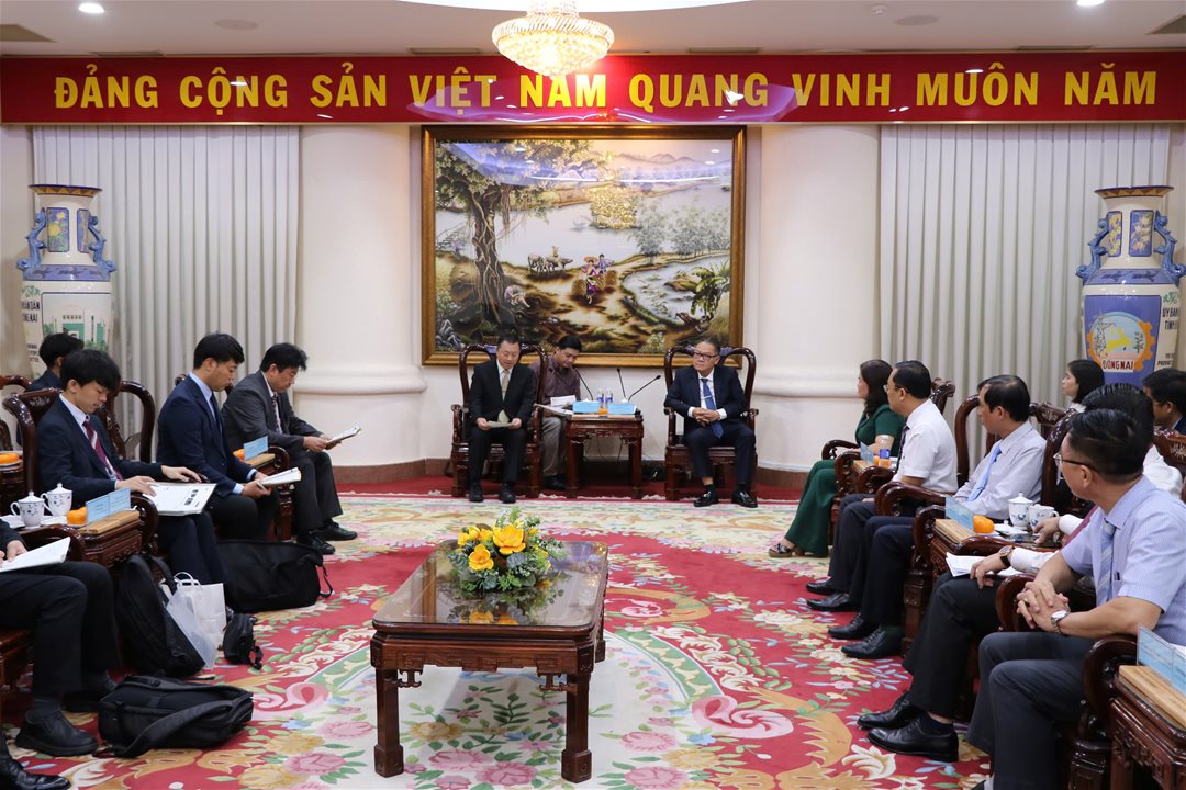 Đại học Lạc Hồng mong muốn hợp tác với các doanh nghiệp tỉnh Ehime (Nhật Bản)